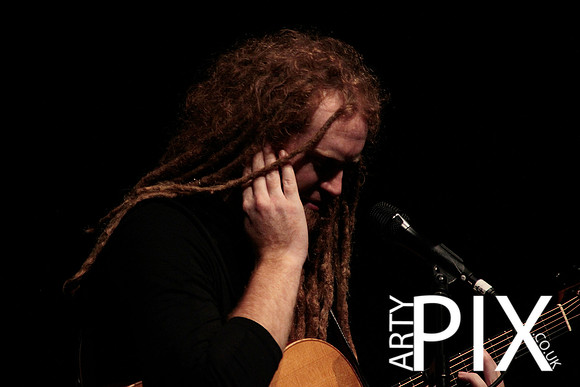 Newton Faulkner
