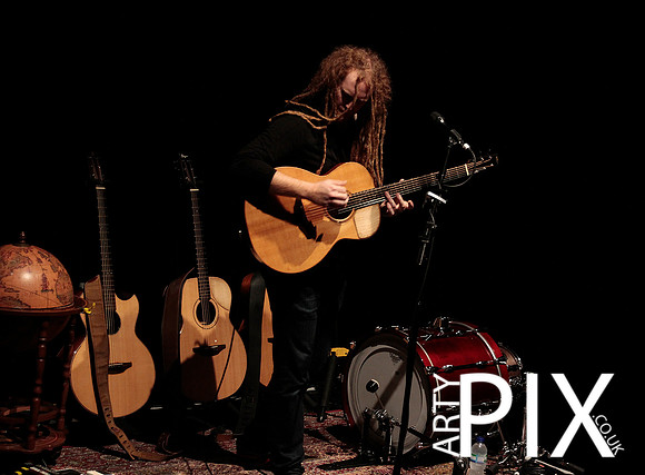 Newton Faulkner