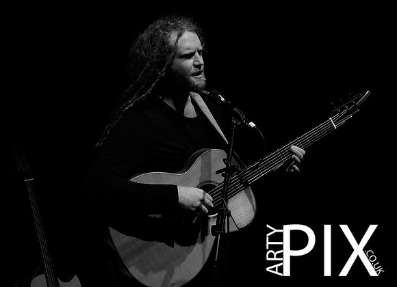 Newton Faulkner
