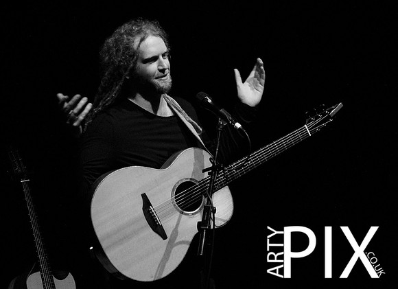 Newton Faulkner